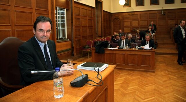 “Αθώος” δήλωσε ο Παπακωνσταντίνου για το έλλειμμα