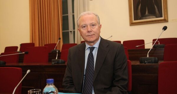 “Ήξεραν από τις αρχές του 2009 για το έλλειμμα”