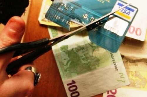 Νόμος ανάσα για χιλιάδες οφειλέτες και δανειολήπτες