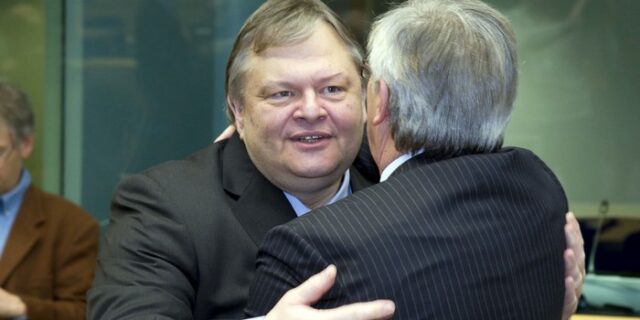 Eurogroup: “Πράσινο φως” στο νέο ελληνικό δάνειο