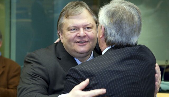 Eurogroup: “Πράσινο φως” στο νέο ελληνικό δάνειο