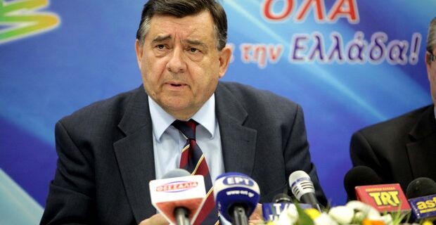 Καρατζαφέρης: “Κανείς δεν αποκλείει κραχ και επιστροφή στη δραχμή”