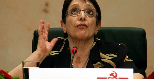 Όχι Παπαρήγα στη πρόταση Τσίπρα για πρωθυπουργία