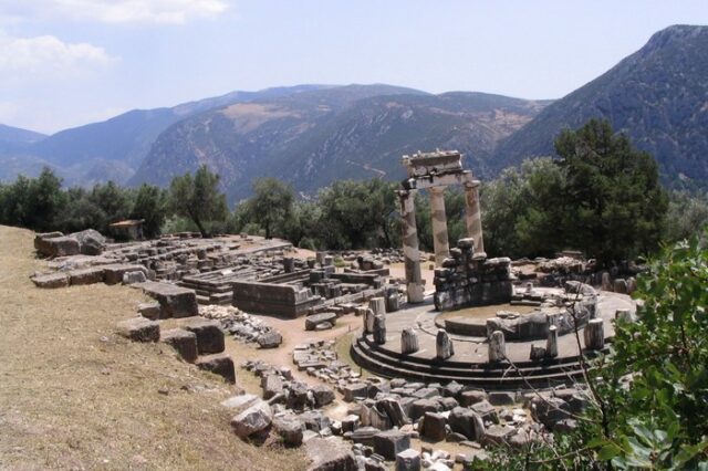 Στα θρανία το προσωπικό φύλαξης μουσείων και αρχαιολογικών χώρων