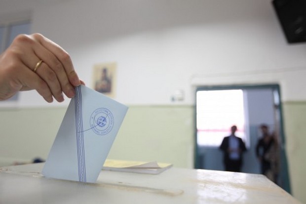 Η τύχη του ευρώ στην ψήφο των Ελλήνων