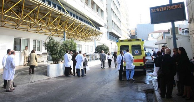Δανεικές σύριγγες και γάζες στα Νοσοκομεία του ΕΣΥ