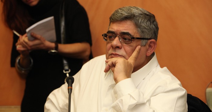 Απάντηση Μιχαλολιάκου για το “ροζ ξενοδοχείο”