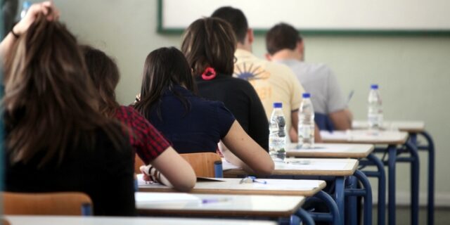 Πώς θα γίνουν οι φετινές πανελλαδικές εξετάσεις