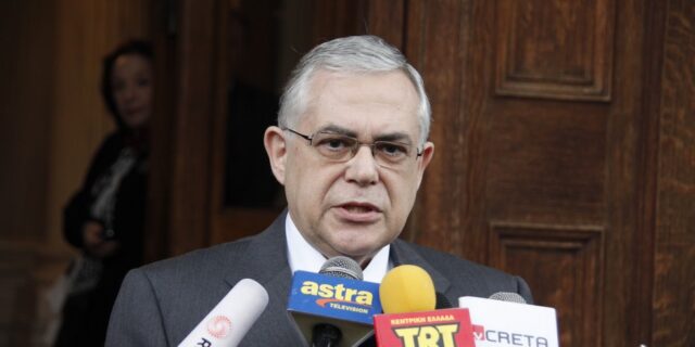 Παπαδήμος: “Αποδείξαμε ότι μπορούμε να συνεργαζόμαστε”