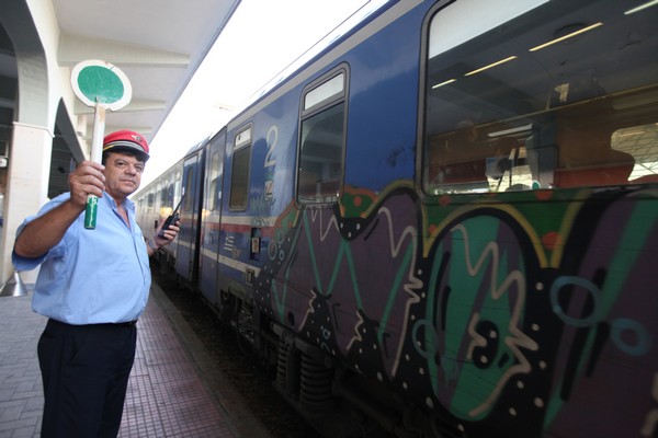 Ξεκινούν τα δρομολόγια του “τρενοταξί”