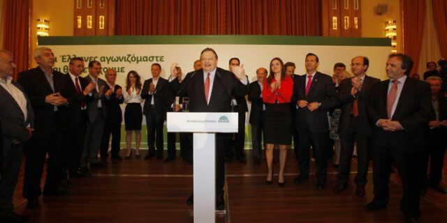 Απαντήσεις Βενιζέλου σε Σαμαρά σημείο προς σημείο
