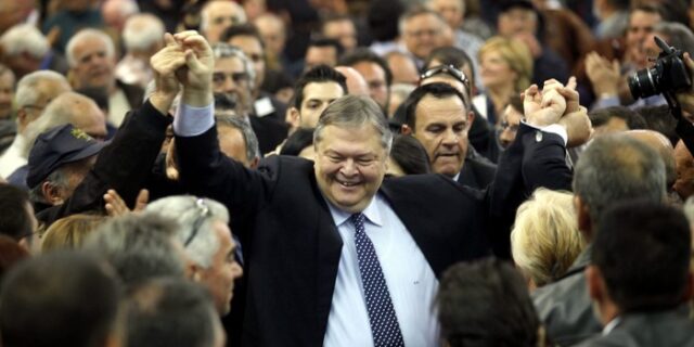 Βενιζέλος: “Εγγυώμαι την έξοδο από την κρίση”