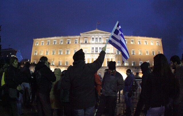 Άνοιξη “εξτρεμιστών” στην Ελλάδα φοβούνται οι Γερμανοί