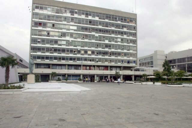 Ανοιχτή γραμμή εξυπηρέτησης φοιτητών στο ΑΠΘ