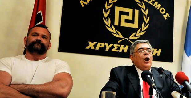 ΕΣΗΕΑ προς δημοσιογράφους: “Αγνοήστε τη γραφική φασιστική Χρυσή Αυγή”