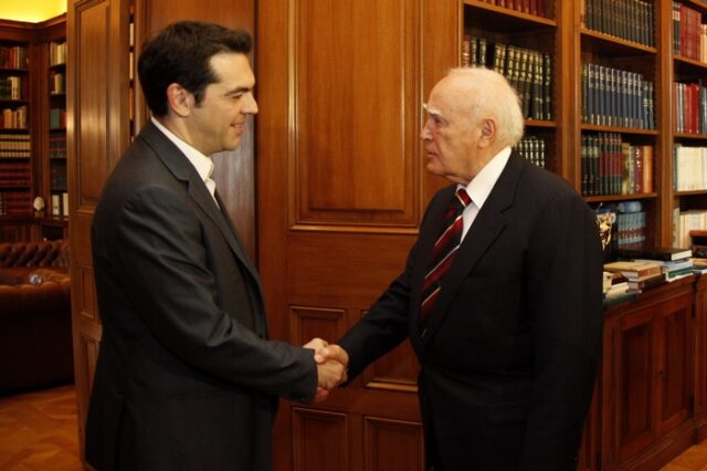 Τσίπρας: “Να πάρουν τις υπογραφές τους πίσω, Σαμαράς και Βενιζέλος και μετά μιλάμε”