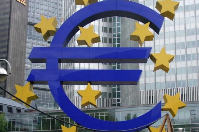 Σημίτης-Στουρνάρας: Η Ελλάδα δεν ήταν η αιτία της κρίσης στην Ε.Ε.