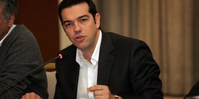 Δημοσκόπηση: Πρώτο κόμμα ο ΣΥΡΙΖΑ, αποδοκιμασία μετεκλογικής στάσης Τσίπρα