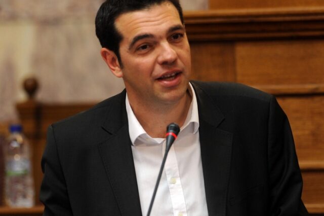 Τσίπρας: “Στις επόμενες εκλογές δεν θα χωράμε σε αυτά τα έδρανα”