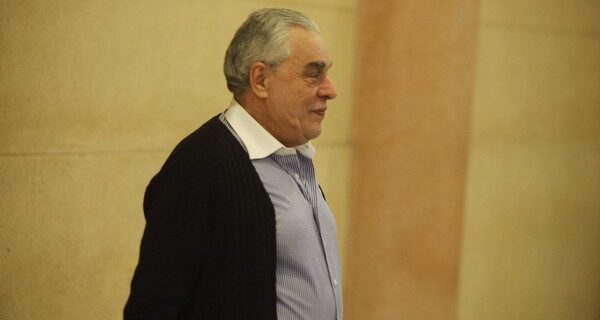 Γιακουμάτος: “Όλοι από την Ντόρα μέχρι τον Καρατζαφέρη με το Σαμαρά”