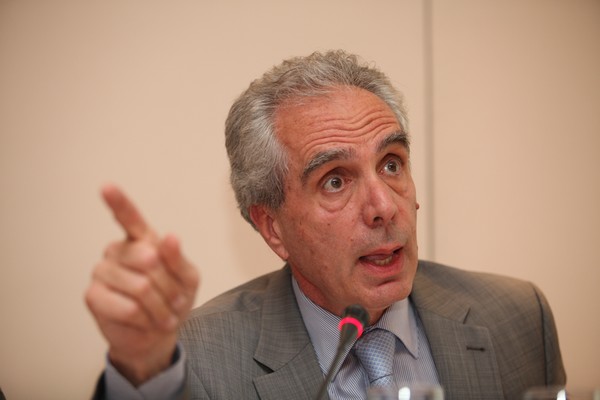 Κίνδυνος για μεγάλες ελλείψεις φαρμάκων