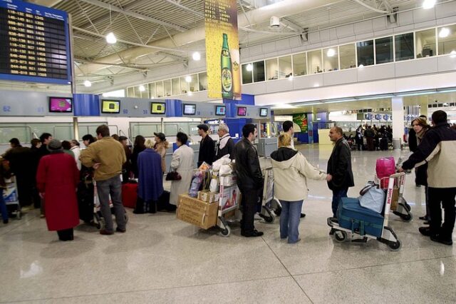 Προβλήματα από την ομίχλη στη λειτουργία του αερολιμένα “Μακεδονία”