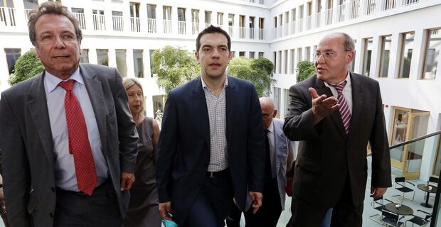 Τσίπρας: Η εκλογή της Αριστεράς δεν σημαίνει έξοδο από το ευρώ