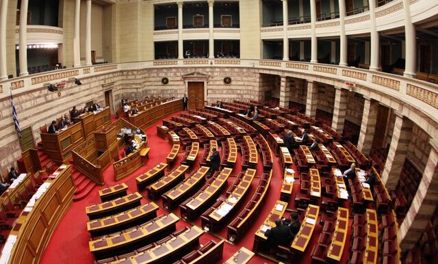 Αντάρτικο στην Βουλή φέρνουν τα νέα μέτρα – Ποιοι καταψηφίζουν
