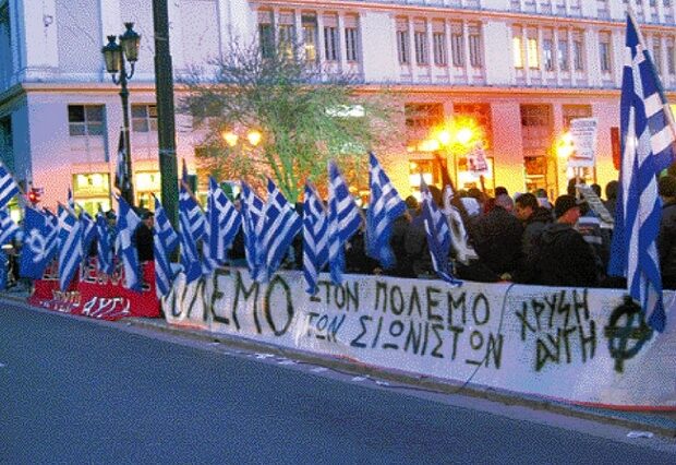 Φοβούμενοι τα άκρα, δεν κάνουμε πολιτική