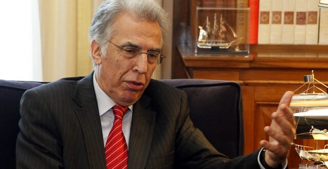 Διαμαντούρος – Ροζάκης – Σκουρής: “Η Ελλάδα να είναι παρούσα τώρα που ανασυντάσσεται η Ευρώπη”