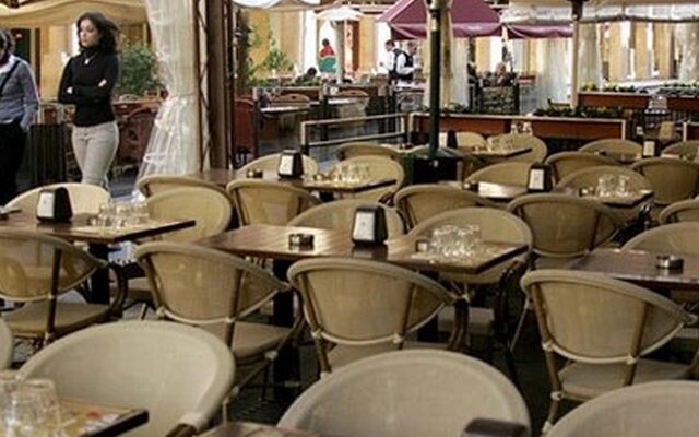 Ξυλοκόπησαν θαμώνα καφετέριας στο κέντρο του Ηρακλείου