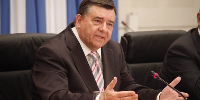 Καρατζαφέρης: “Θεού θέλοντος και Singular επιτρεπούσης θα είμαστε στη Βουλή”
