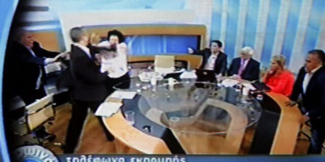 “Ναι στο λόγο!  Όχι στον παροξυσμό!”