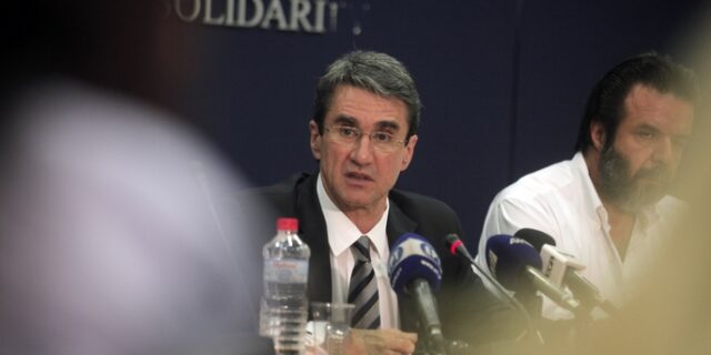 Κόντρα Λοβέρδου – Βαρνάβα: Ο “ντίλερ συμφερόντων” και ο “άνανδρος που το παίζει γιατρός”