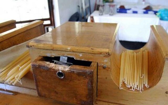 Γερμανός τουρίστας έκλεβε παγκάρι εκκλησίας στην Κω