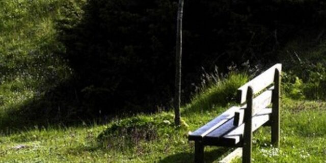 “Σήκωσαν” μέχρι και…παγκάκι στην Κρήτη