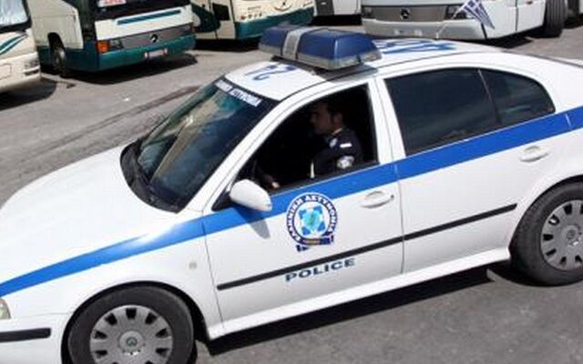 Επιχείρησαν να κάψουν ζωντανούς Πακιστανούς
