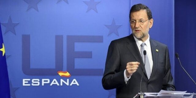 Ραχόι: Δεν μας διασώζουν, μας δανείζουν