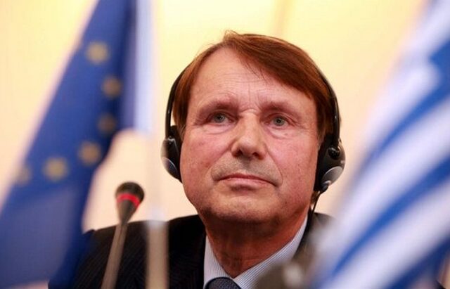 Έκκληση σε Ράιχενμπαχ για χρηματοδότηση του ΕΟΠΥΥ