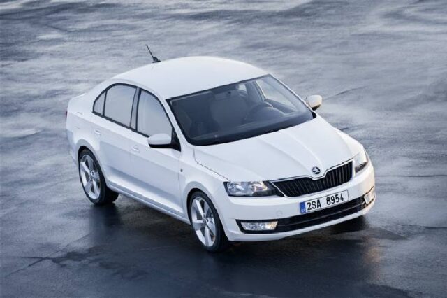 Skoda Rapid. Όμορφος σχεδιασμός και πλούσιοι χώροι