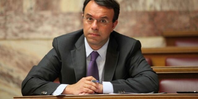 Πρωτογενές πλεόνασμα 2,7 δισ. ευρώ το 11μηνο του 2013