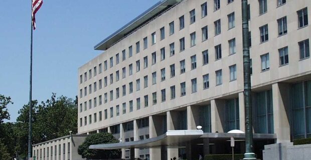 Ανταποκριτές στην Αμερική: “Να η απόδειξη για τη θερμή δήλωση του Στέιτ Ντιπάρτμεντ σε Σαμαρά”