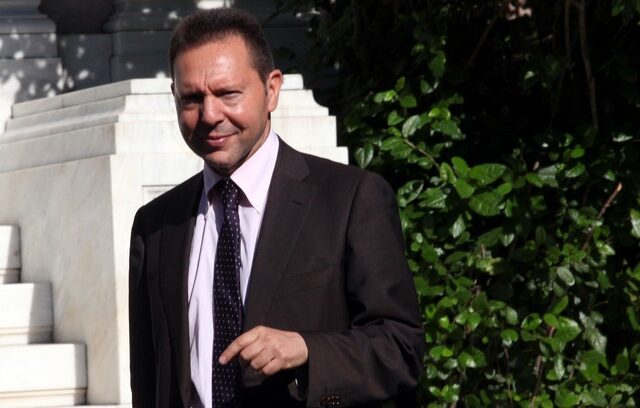 Εντός καλοκαιριού οι περικοπές στα ειδικά μισθολόγια