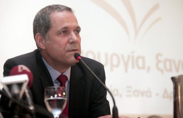 Παραιτήσεις στη “Δημιουργία Ξανά”: Μάθαμε από το Fb τη συνεργασία με Μάνο