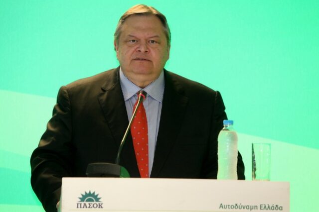 Βενιζέλος: Απολύτως αναγκαία μια κυβέρνηση συνευθύνης