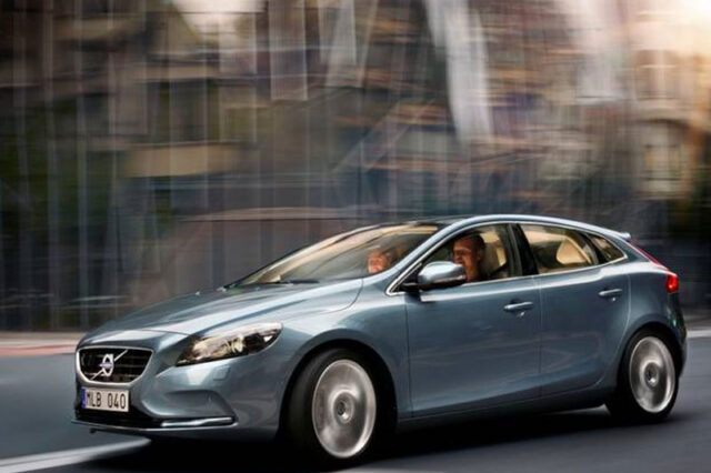 Από 21.070 ευρώ το νέο Volvo V40