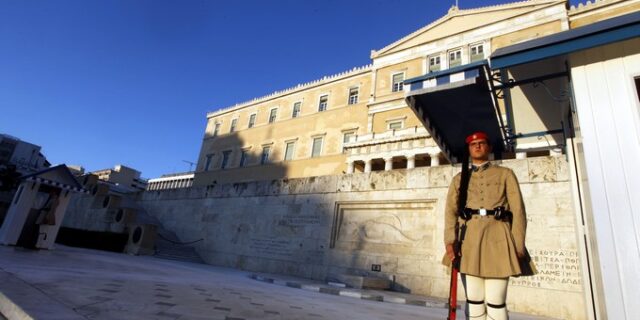 Live Blogging: Νέα κυβέρνηση με πρωθυπουργό τον Α. Σαμαρά