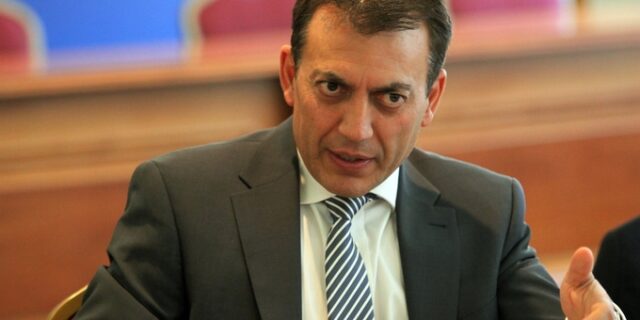 Βρούτσης: Περικοπές 5 δισ. ευρώ από το Υπ. Εργασίας