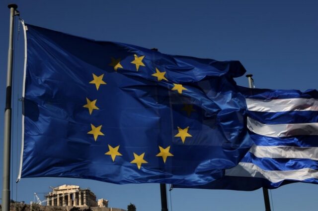 Economist: Κίνδυνος “Grexit” σε δύο εβδομάδες