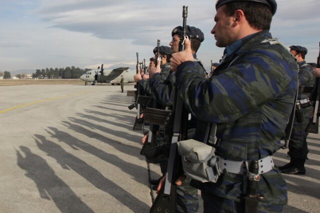 Έκτακτες κρίσεις Αρχιπλοιάρχων και Ταξιάρχων
